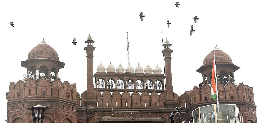 In The Headlines: Live grenade removed from Red Fort