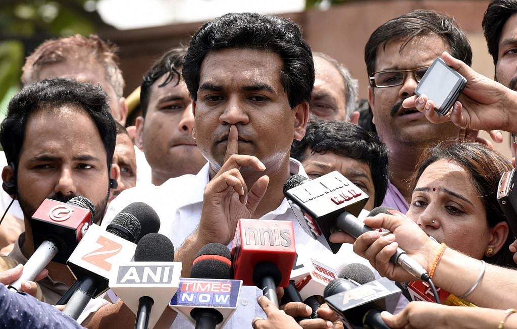 Delhi shaken by India Against Corruption’s old faultlines