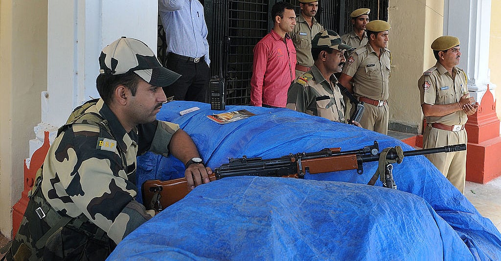 Snippets: Six BSF men injured during firing practice