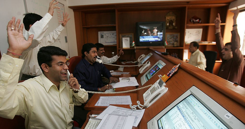 Sensex breaches 31,000-mark, Nifty nears 9,600
