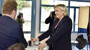 Le Pen vs Macron: 10 pointers to the French Presidential election