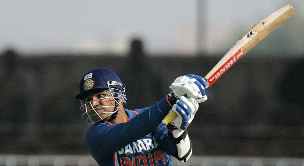 Why Sehwag shouldn’t bring his batting style into commentary box