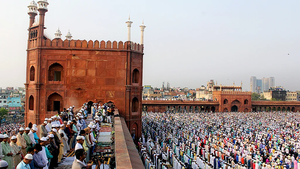 Muslims offering namaz at the Jama Masjid on the occasion of Eid-ul-Fitr in New Delhi (Representative Photo)
