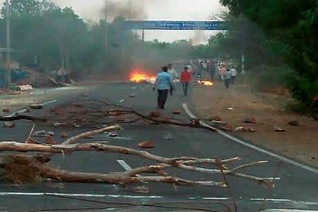 Farmers’ agitation spreads, 6 killed in Mandsaur (MP)