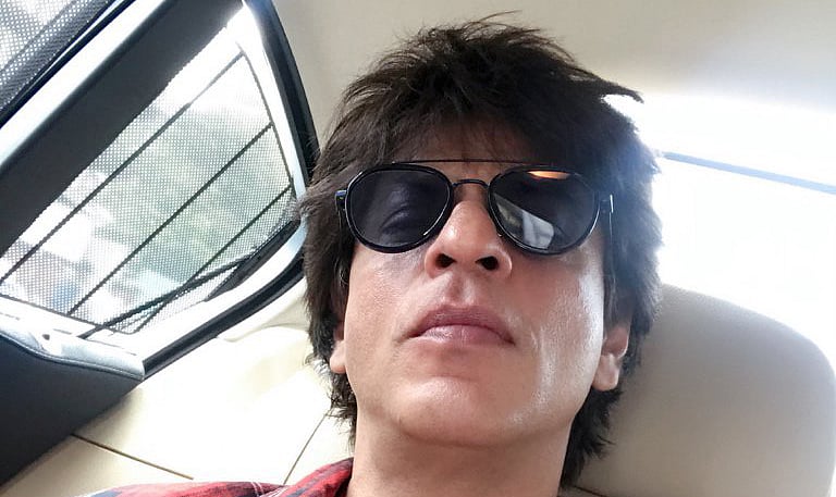 Entertainment: SRK finds humour in his death rumour