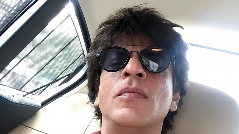 Photo courtesy: Twitter\@iamsrk