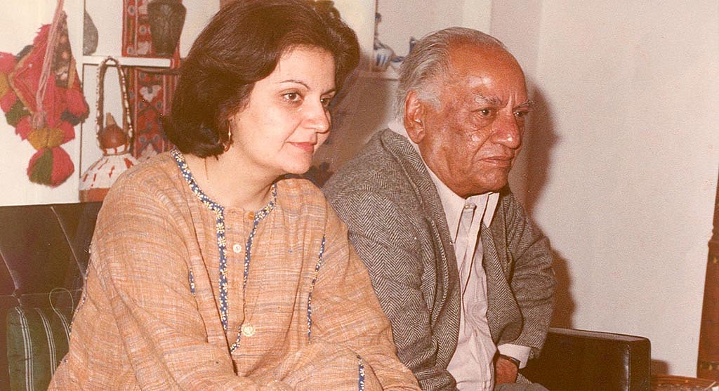 Translation of Faiz’s poetry falls into trap of transliteration