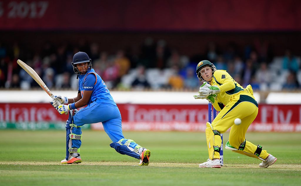 Superhero Kaur eases India into Women’s World Cup final