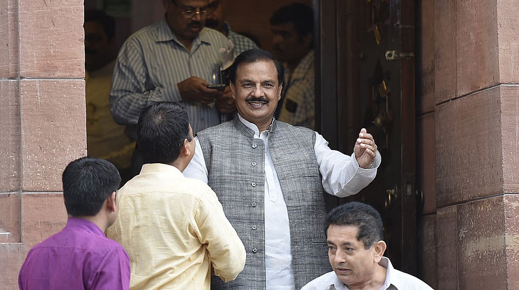Mahesh Sharma instigates BJP workers to deal with  activists  