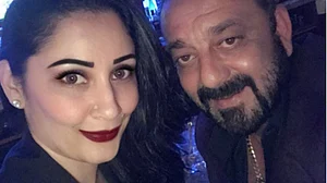 Entertainment: Sanjay unveils Bhoomi’s poster on his 58th birthday
