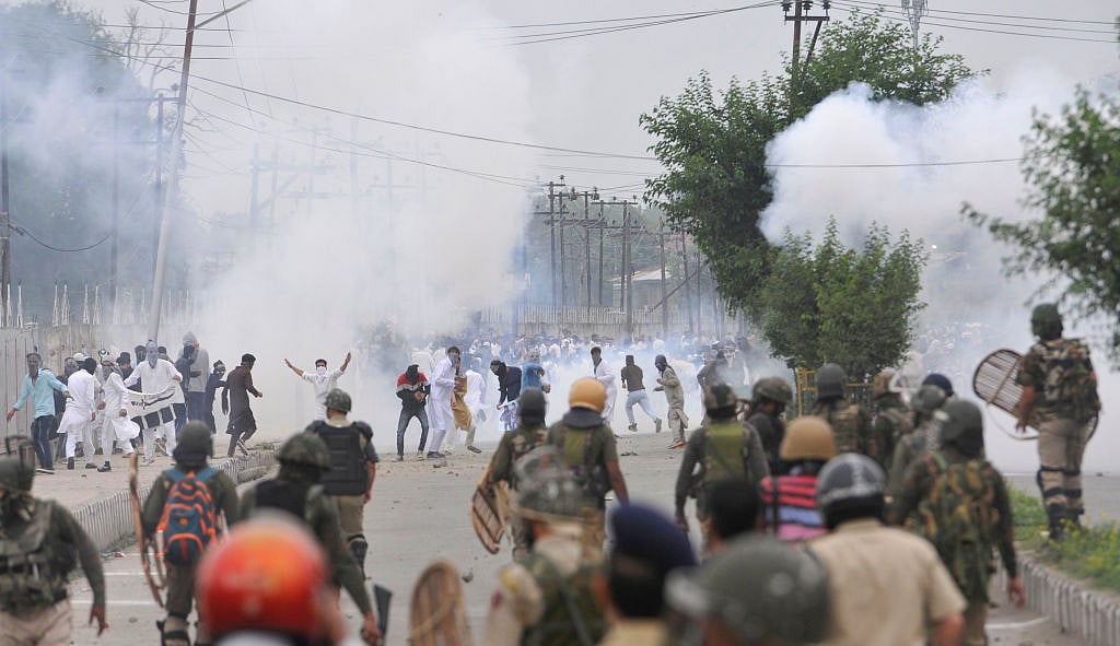 Stinky bombs imported from Israel flop in India