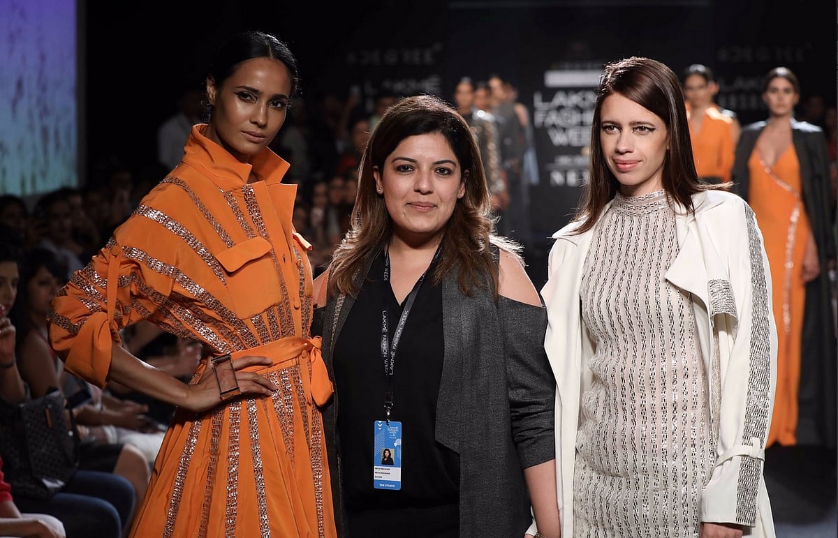 Vasundhara Mantri surprises all with flower-inspired show