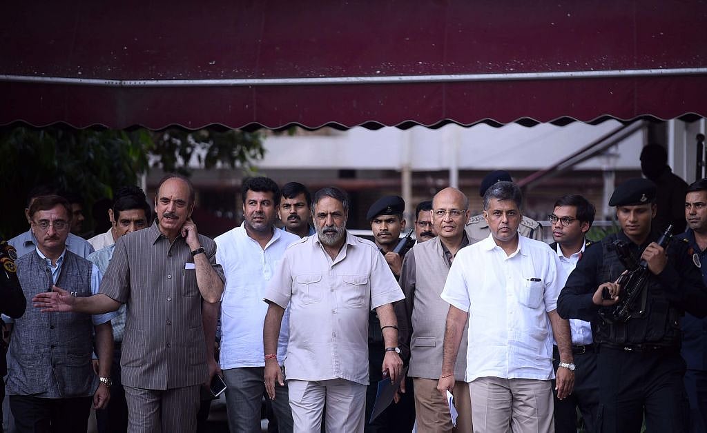 Gujarat RS polls: Ahmed Patel does it, will sit along with first-timer Amit Shah in the Rajya Sabha