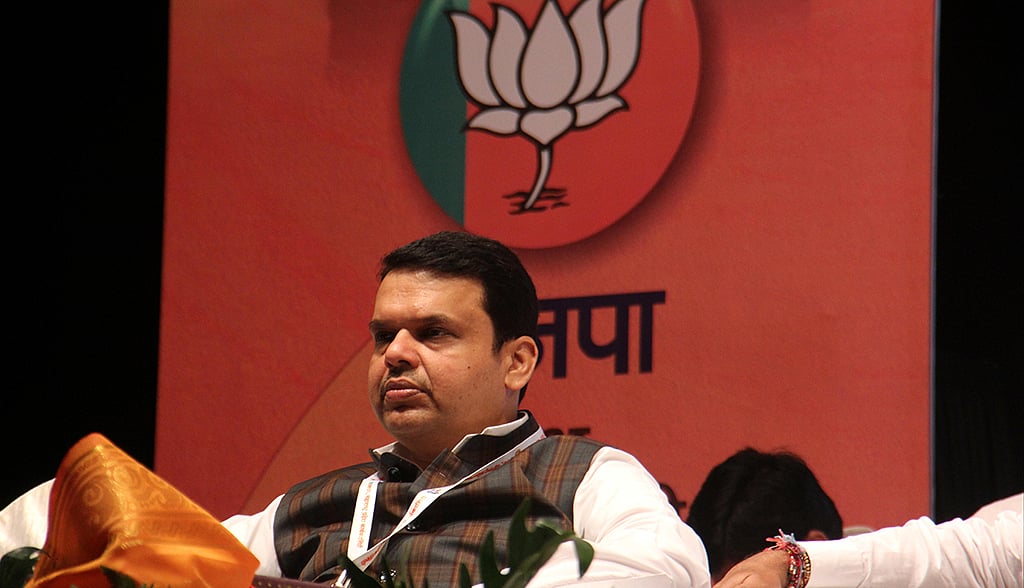 Maharashtra govt’s CrPC amendment shields corrupt babus: PIL in Bombay HC