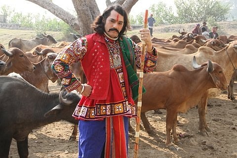 Election round the corner, film invokes Gau, Ganga and Gayatri