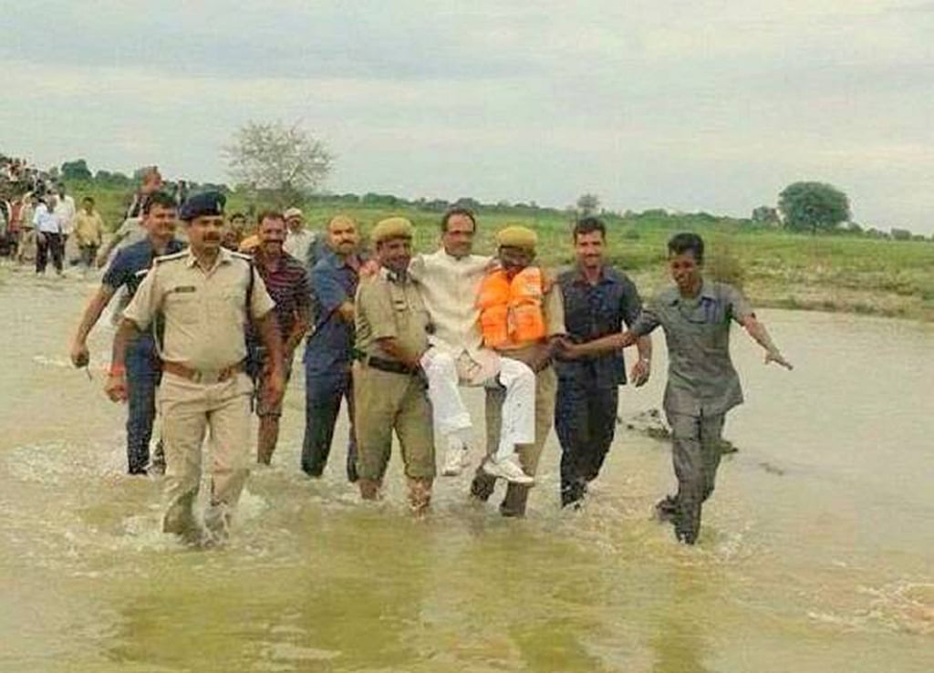 MP’s roads better than Washington DC? Twitter shows Shivraj Singh Chouhan the mirror