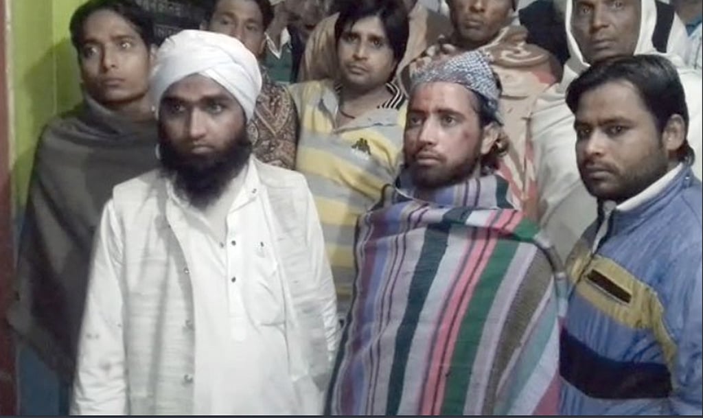 Three Muslim clerics beaten, thrown out of train in Baghpat, UP
