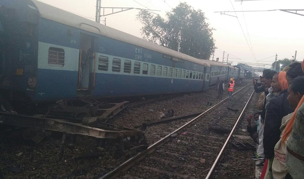 Goyal orders probe into Patna-Vasco Da Gama express derailment