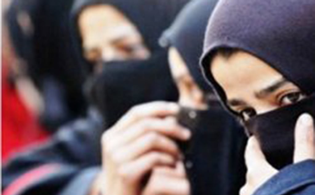 Government keen to bring anti-triple talaq bill in winter session  