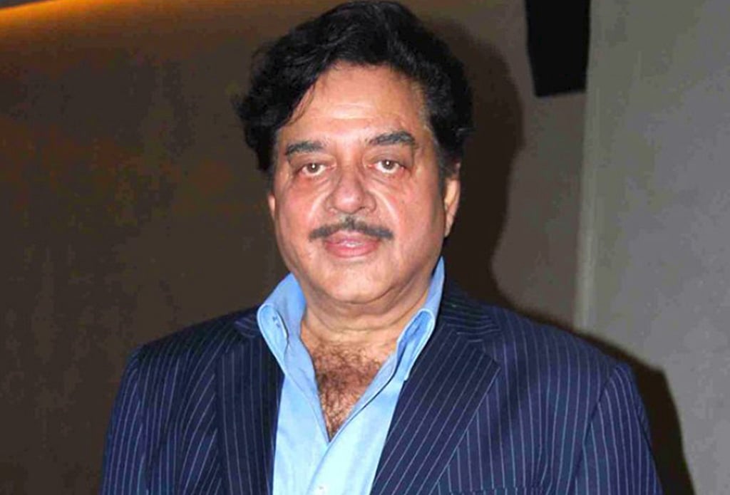 BJP’s Shatrughan Sinha continues to spew fire at Modi govt ahead of Gujarat elections