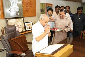 Nitin Patel ends revolt after Amit Shah’s ‘assurance’