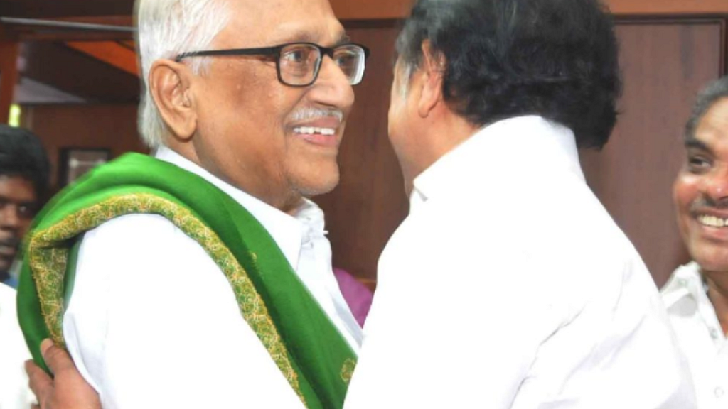 <p>Photo courtesy: Twitter</p>