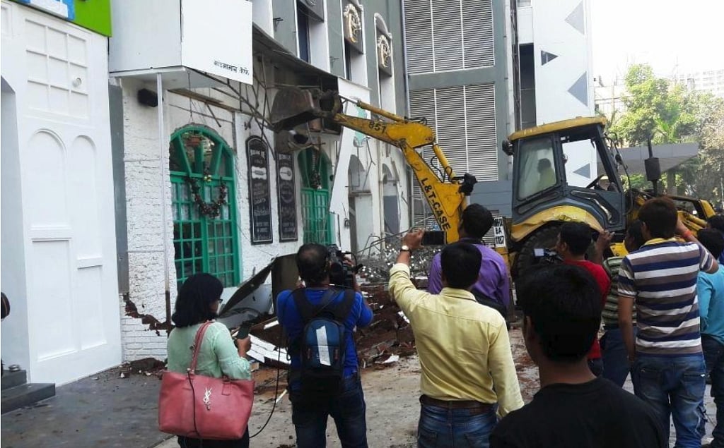 Day after Mumbai pub blaze, BMC smashes illegal structures