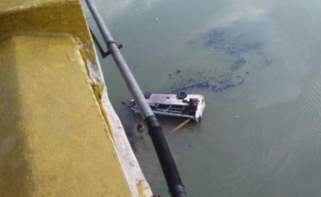 27 killed after bus falls into river in Rajasthan