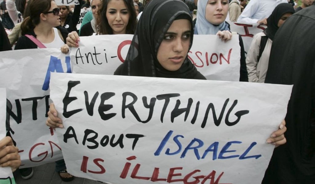 Why is the Western media not talking about the anti-govt protests in Israel?