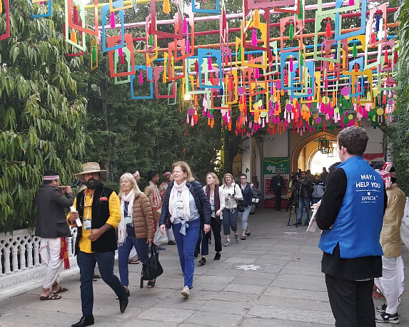 Jaipur Literature Festival kicks off, Vasundhara Raje gives it a miss