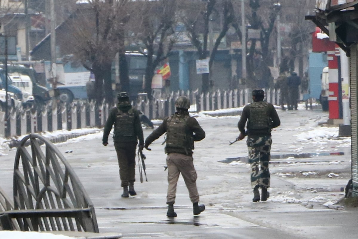Three militants killed in Kashmir gunfight  