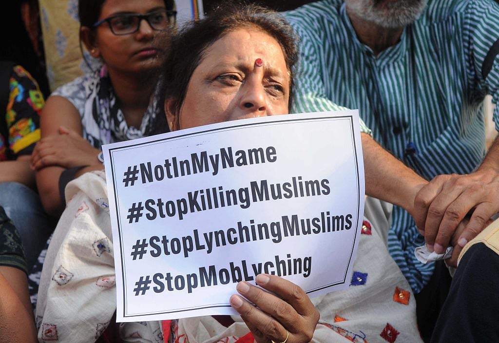 Breaking: Sahitya Akademi award winner gives prize money to slain Junaid’s mother