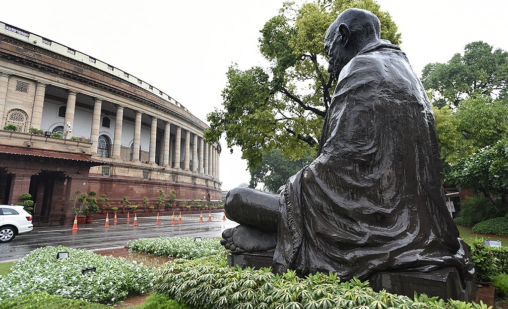Ruckus in both houses of Parliament: TDP & YSRCP protest in Lok Sabha, TMC  in Rajya Sabha