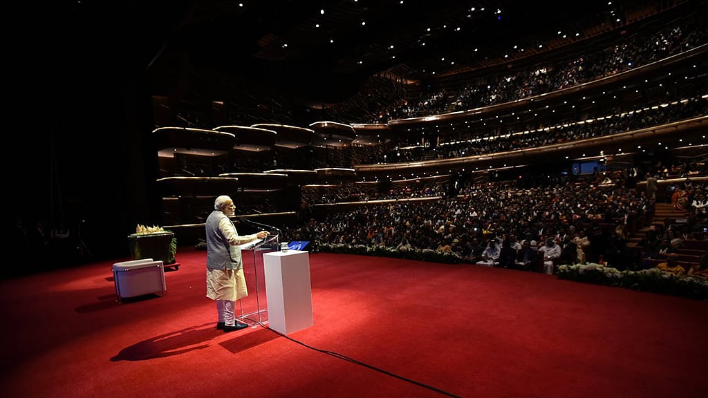 Photo courtesy: Twitter/narendramodi