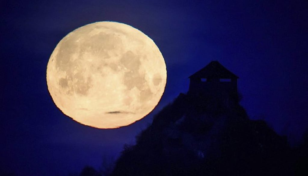 Moon’s water may be widely distributed: Study 