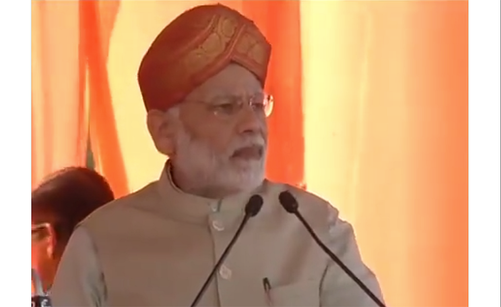 PM Modi fails to connect with Mysore crowd