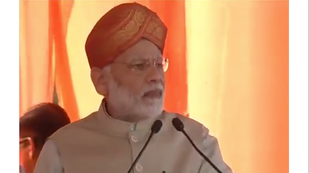 Photo courtesy: Twitter.com/narendramodi