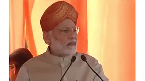 PM Modi fails to connect with Mysore crowd