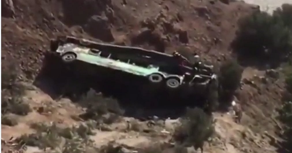 44 killed in Peru bus accident 