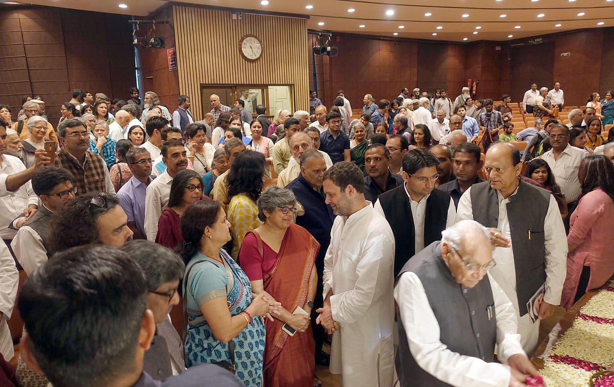 Neelabh Mishra remembered by colleagues, friends and activists