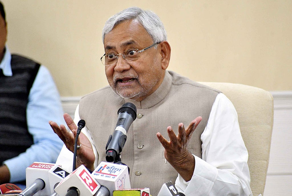 Bihar bypolls: Nitish helpless,  Manjhi defiant as BJP dominates