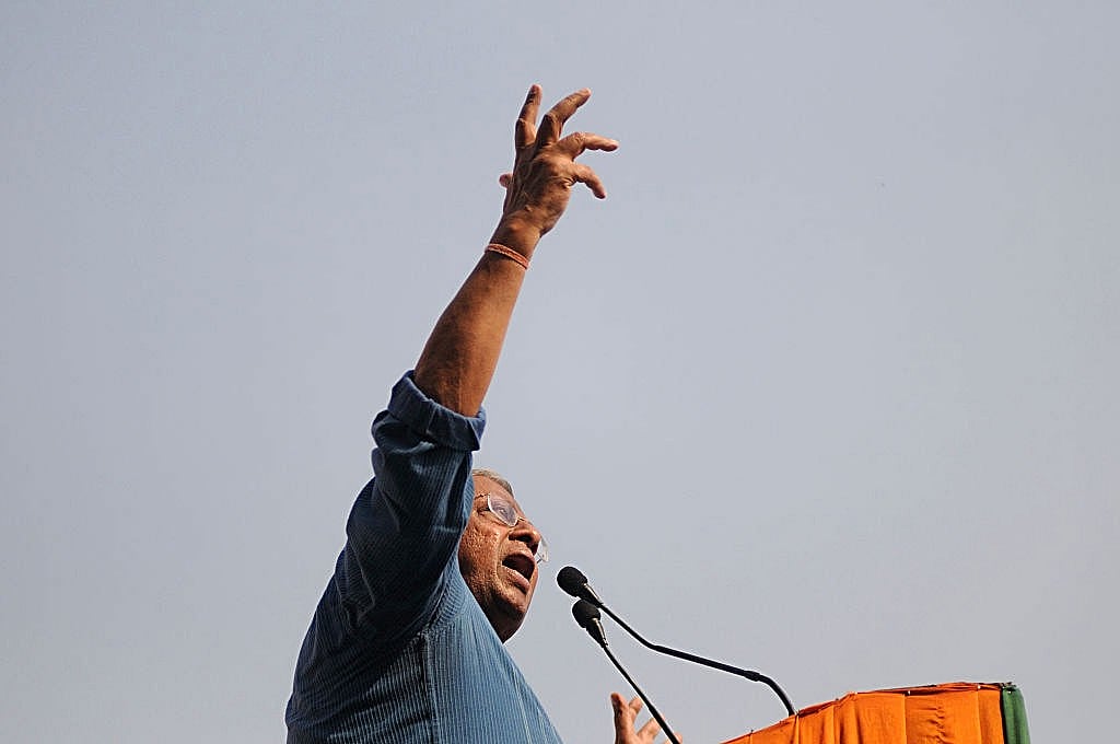 Intellectuals ask President to act against Tripura Governor