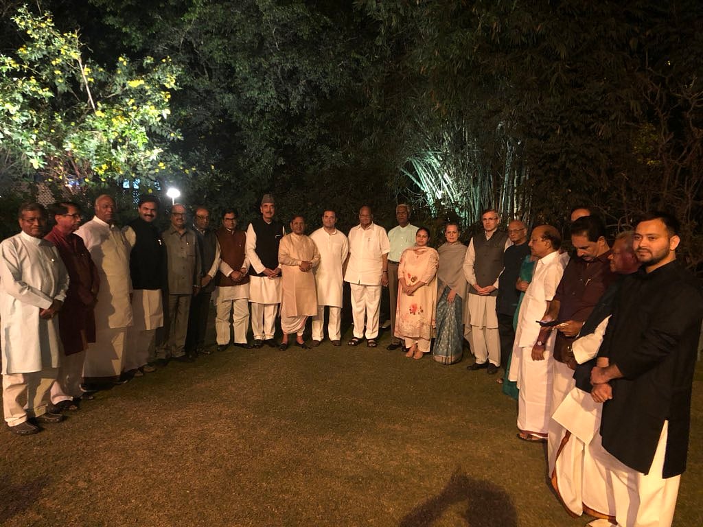 Sonia Gandhi’s dinner diplomacy: Opposition turns up in strength