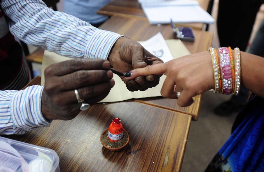Voting underway for Phulpur, Gorakhpur bypolls in UP  