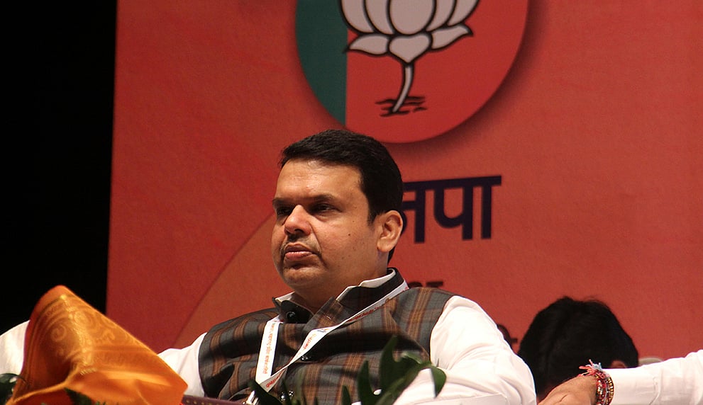 Fadnavis tells NH anyone threatened by his cousin should go to the cops