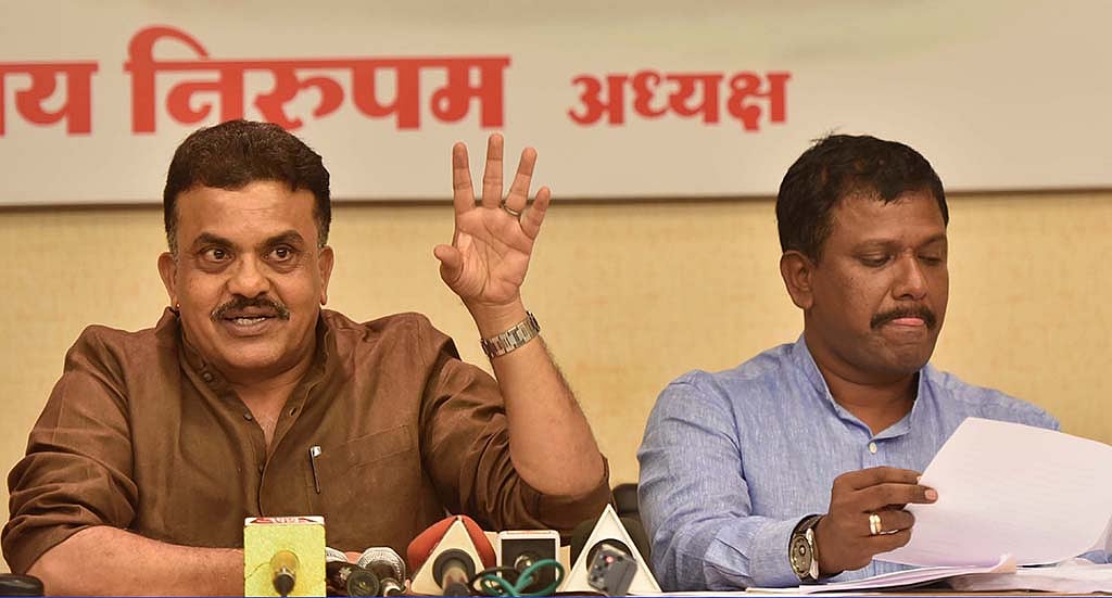 Maharashtra CM’s office  gulps 18,500 cups of tea a day; Congress  claims scam