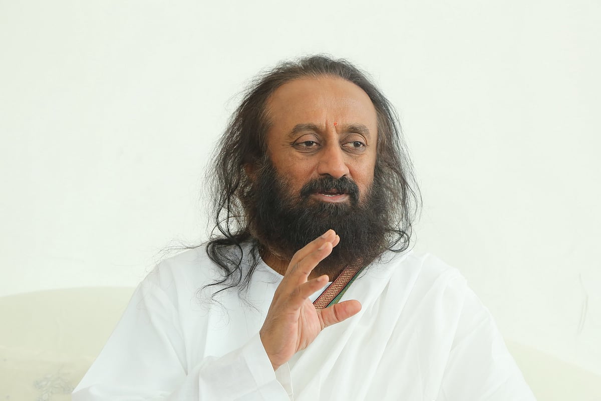 Hopeful of amicable solution in Ayodhya dispute: Sri Sri Ravi Shankar