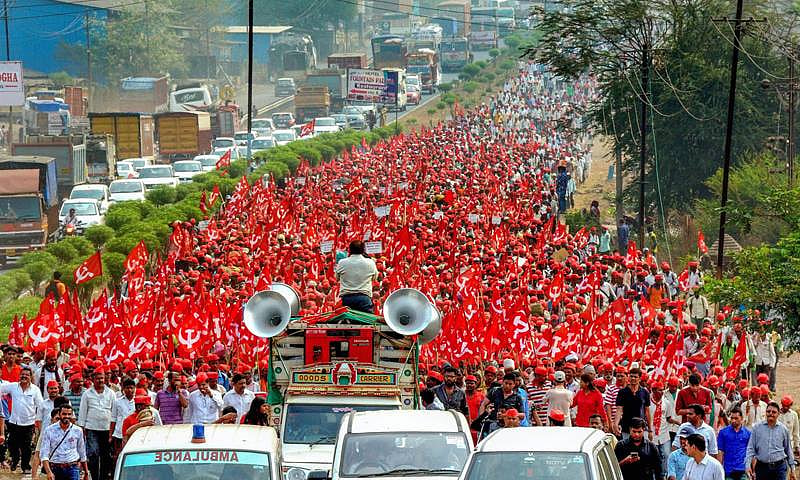 Maharashtra farmers converge in Mumbai for protest
