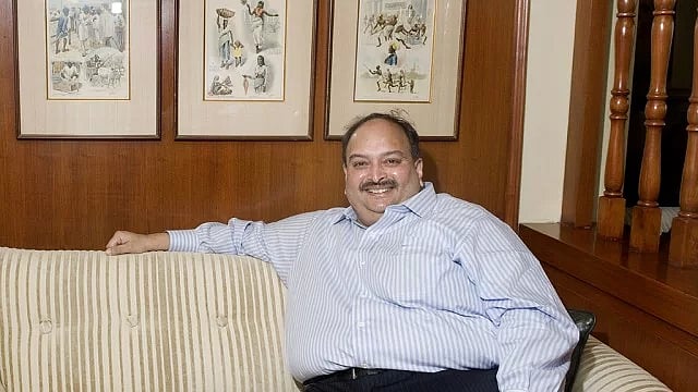 Scam accused Mehul Choksi tells CBI “impossible” to return, please email