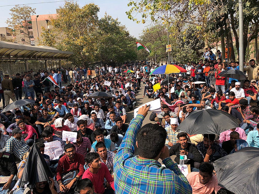 SSC Exam Scam: Police presence increases even as Rajnath assures relief to protestors